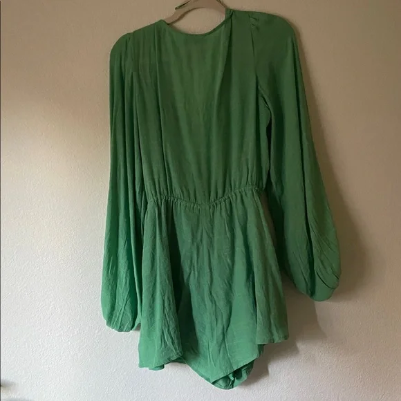 Petal & Pup Green Romper - Picture 5 of 7